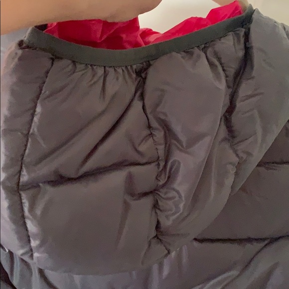 Saks Fifth Avenue Junior Vest with zip pkts - Picture 4 of 6